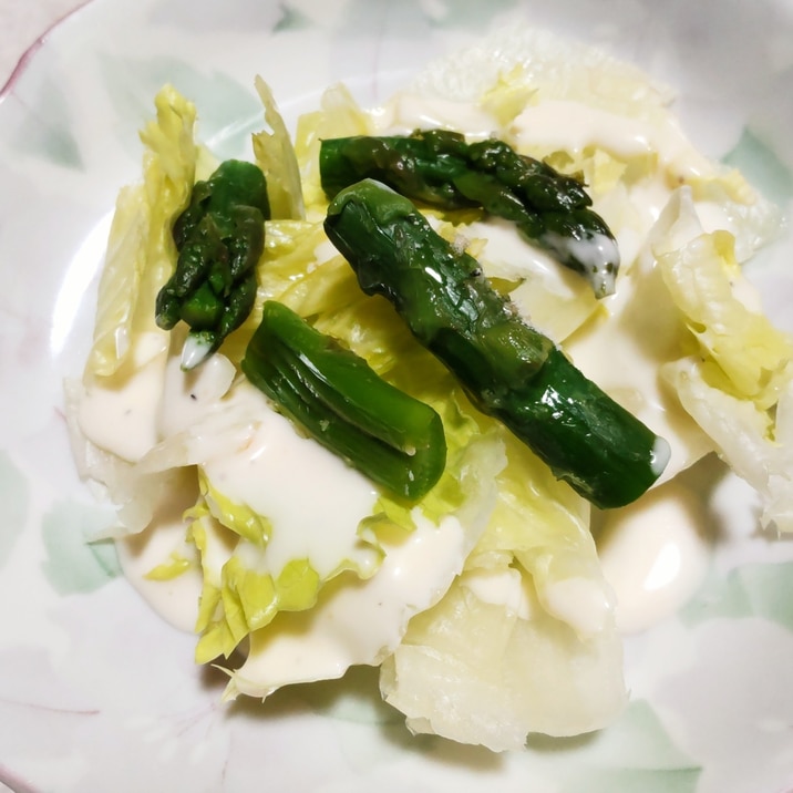 アスパラシーザーサラダ